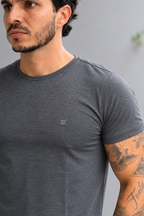Camiseta Happen Clássica
