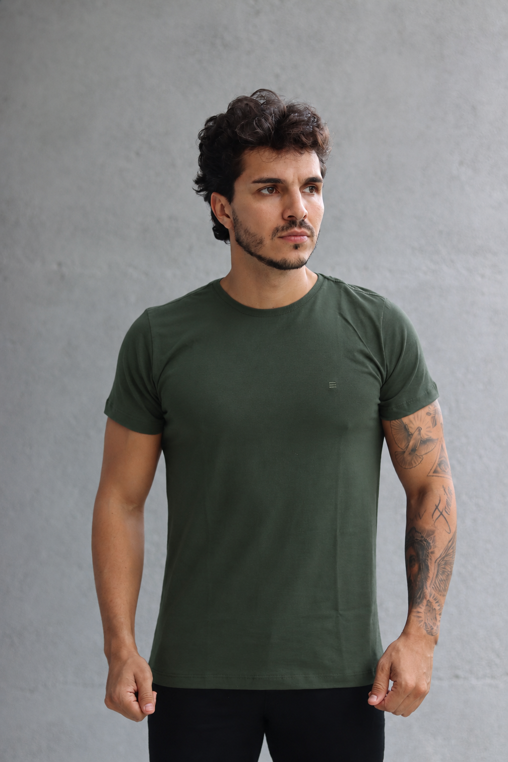 Camiseta Happen Clássica