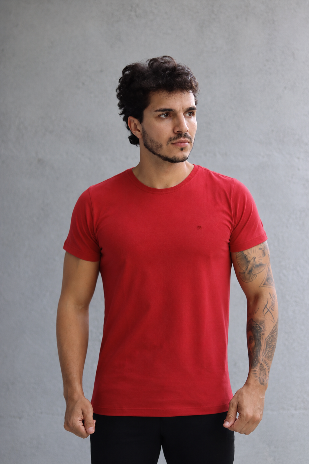 Camiseta Happen Clássica