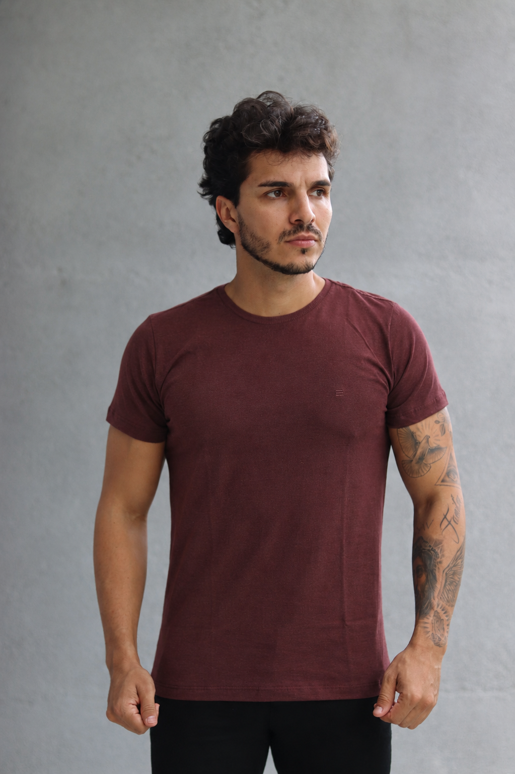 Camiseta Happen Clássica
